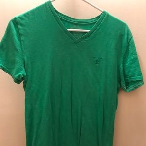 American Eagle v-neck tee